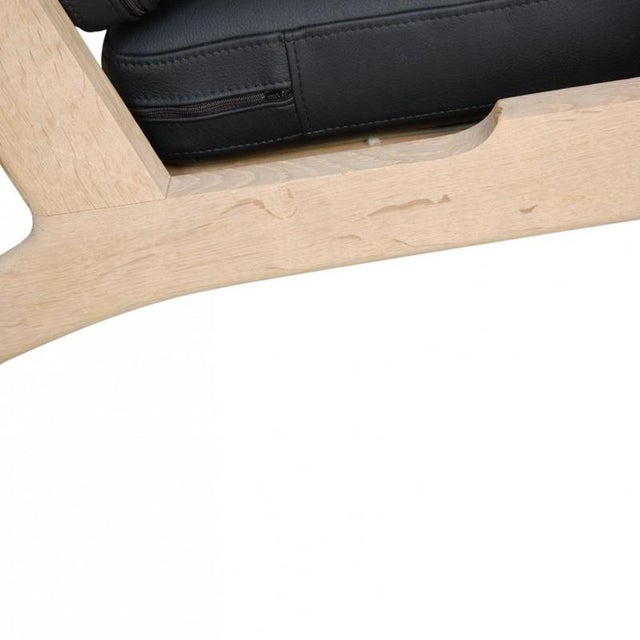 GE290 3-Seater Sofa in Black Leather and Soap-Treated Oak by Hans J. Wegner, 1990s For Sale - Image 11 of 18