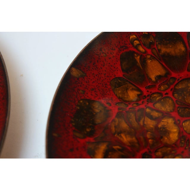 Set of Two Enamel on Copper Red and Gold Decorative Plates by Win Ng For Sale In New York - Image 6 of 12
