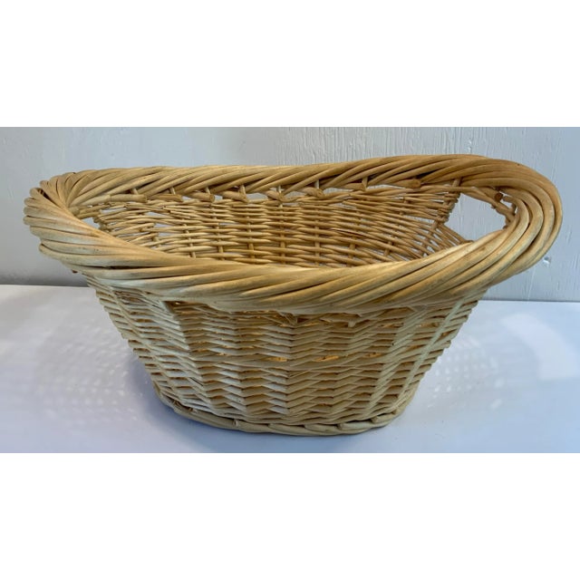 Late 20th Century Vintage Wicker Oval Shaped Basket For Sale - Image 5 of 9