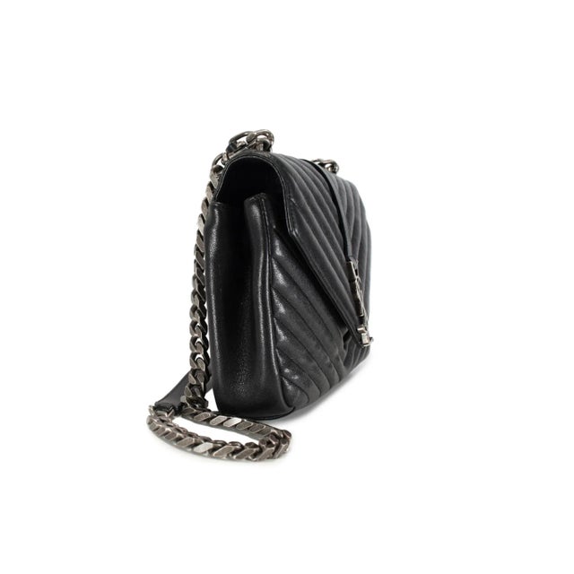 Brand: Saint Laurent Gender: Ladies Height: 6.75 inches Width: 9.40 inches Depth: 2.50 inches Weight: 750.00 grams Saint...