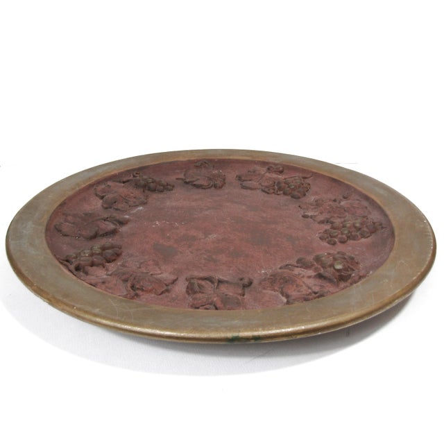 1950s Large Mediterranean-Style Terracotta-Finish Decorative Plate W/ Metal Grapes & Vines 16" For Sale - Image 4 of 10