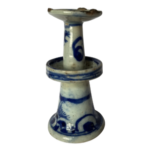 Antique Chinese Porcelain Oil Lamp