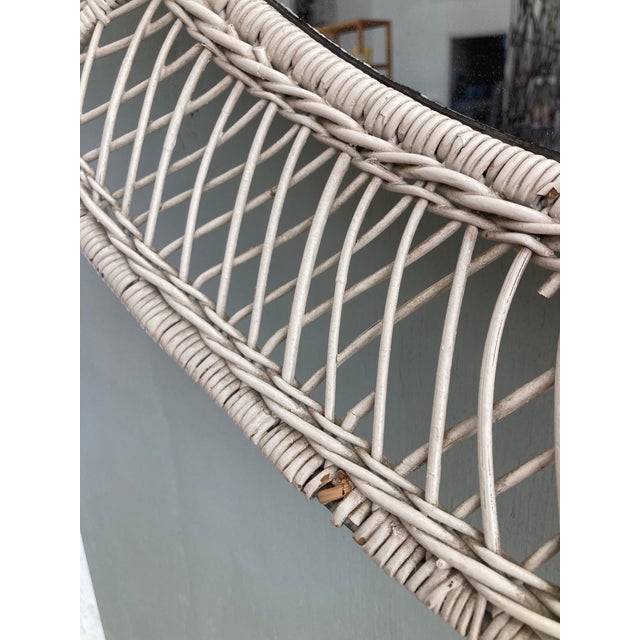 Wicker and Rattan Round Mirror 1950 For Sale In Los Angeles - Image 6 of 12