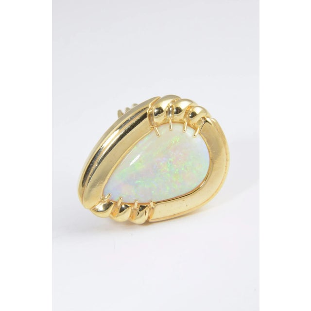 1970s 1970s Large Opal Yellow Gold Cocktail Statement Ring size 6 For Sale - Image 5 of 5