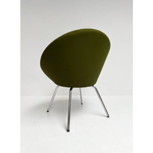 Green Conic Chair from Allemuir, England, 2012 For Sale - Image 8 of 15