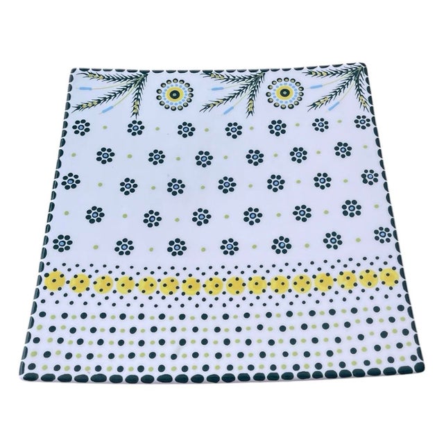2000 - 2009 Vintage Handmade South African Square Ceramic Platter – Folk Art Floral and Dotted Motif For Sale - Image 5 of 13