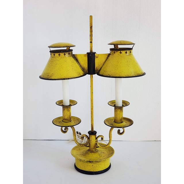 Vintage 1950's French style tole painted adjustable bouillote lamp by Florenta for Decorative Crafts Inc. The desk lamp...