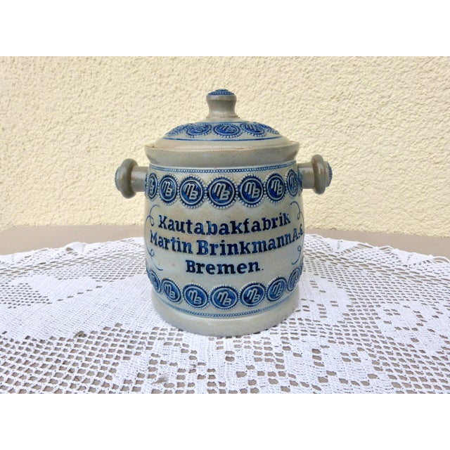 Antique Chewing Tobacco Pot from the Martin Brinkmann A.-G. Chewing Tobacco Factory, Bremen, 1900 For Sale - Image 9 of 9