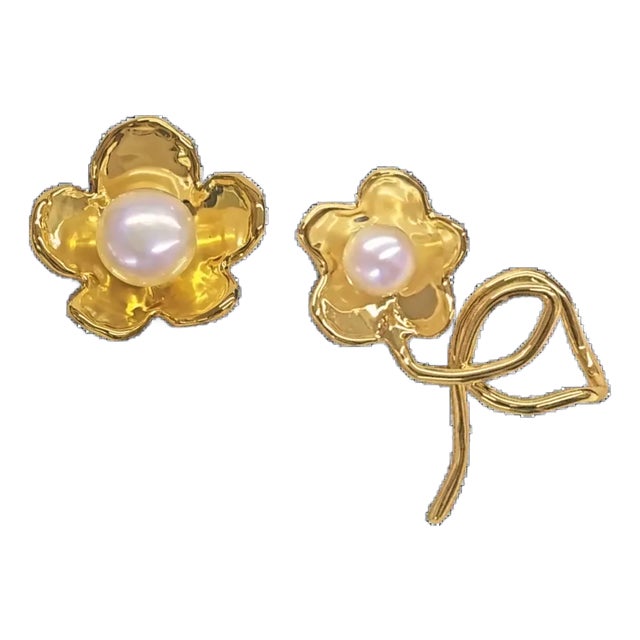 Pearl Studded Earrings, a pair For Sale