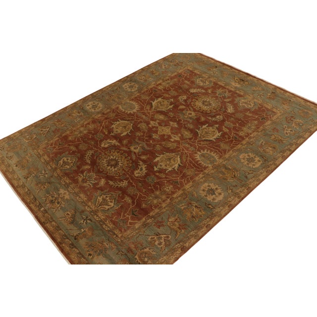 Handknotted in wool, this 9x12 contemporary rug from our Modern Classics collection is particularly inspired by antique...