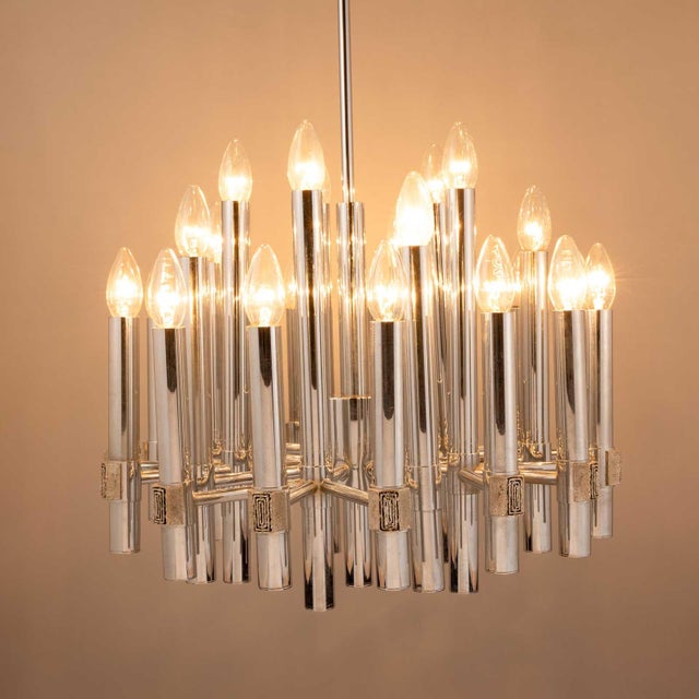 Mid-Century Modern Brutalist 25-Light Chandelier in Chrome by Gaetano Sciolari, Italy, 1960s For Sale - Image 3 of 12