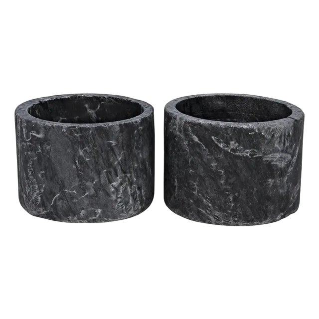Syma Decorative Candle Holder, Set of 2 For Sale