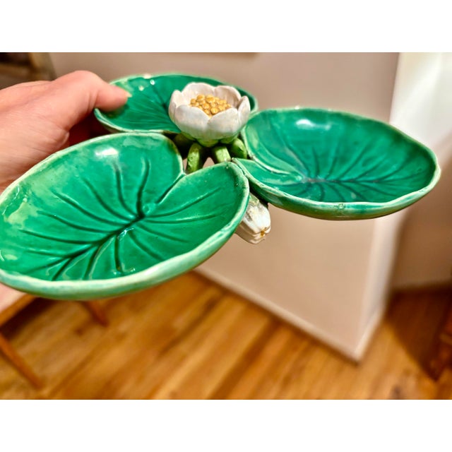 Traditional Minton Majolica "Water Lily" Serving Tray, England, Circa 1865-1875 For Sale - Image 3 of 3