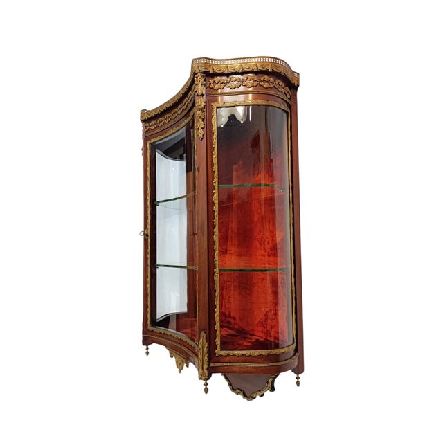 Antique Neo-Classical Louis XVI French Hanging Small Display Cabinet in Mahogany and Bronze, 1910s For Sale - Image 4 of 15