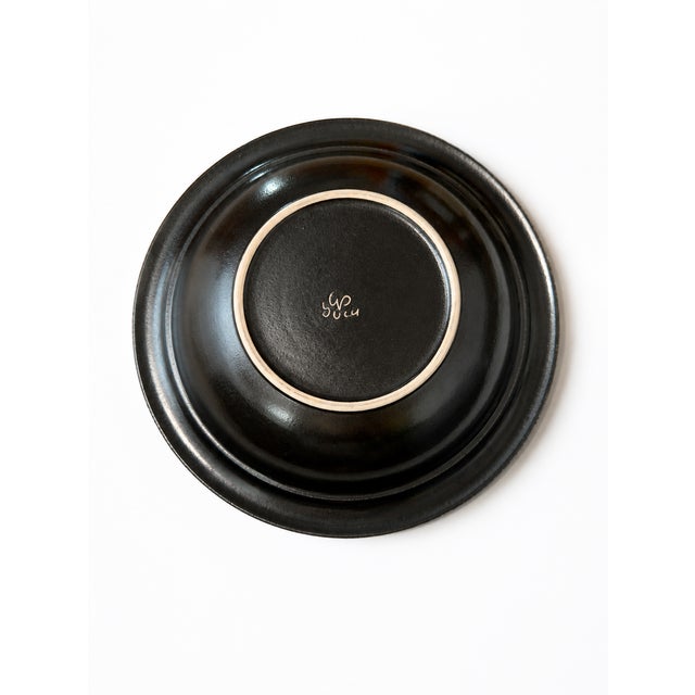 Mid-Century Modern Postmodern Two-Tone Stoneware Centerpiece Bowl by Franco Bucci for Laboratorio Pesaro, 1970s For Sale - Image 3 of 8