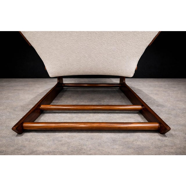 Sculptural Chaise Lounge in Solid Hardwood & Bouclé, Brazilian Modern, 1950s For Sale - Image 15 of 17