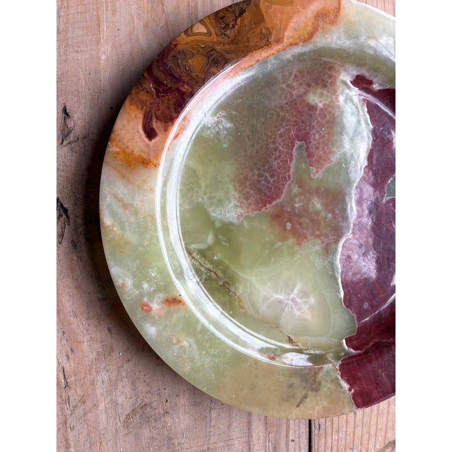 Hollywood Regency Vintage Green & Red Onyx Stone Decorative Bowl / Catchall Dish For Sale - Image 3 of 14