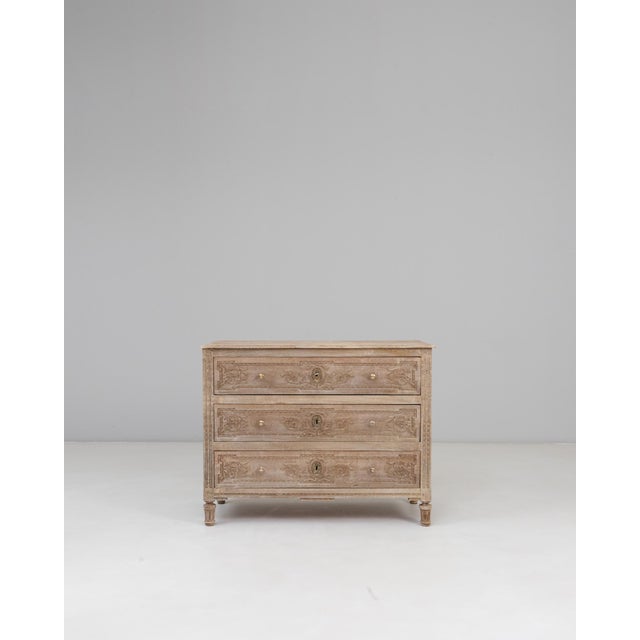 19th Century French Gustavian Oak Chest of Drawers For Sale - Image 18 of 18