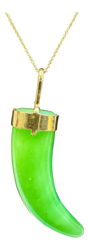 100 Ct Jade Pendant Necklace 14" to 18" adjustable Chain, 14 Karat Yellow Gold