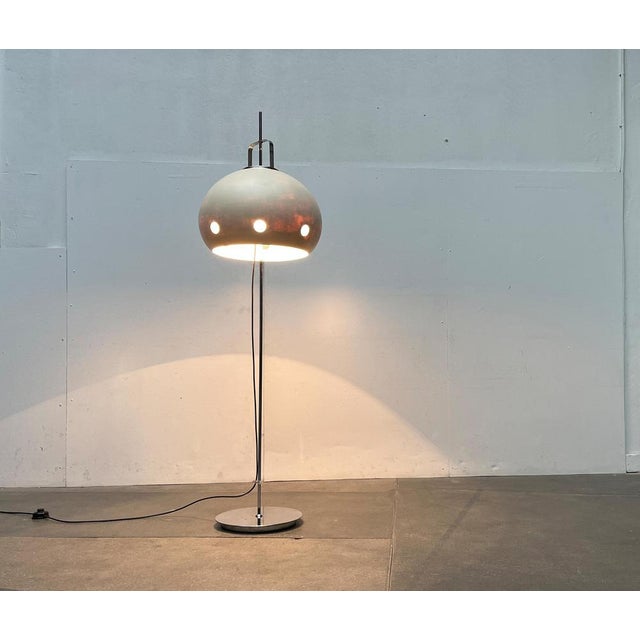 Mid-Century Modern Italian Space Age Modified Lucerna Floor Lamp from Guzzini, 1960s For Sale - Image 5 of 18