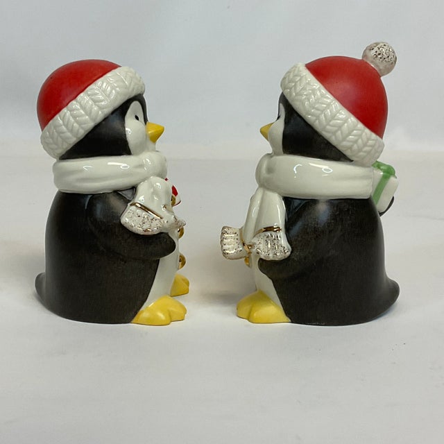Vintage Americana Traditional Lenox Penguin Salt and Pepper Shakers - A Pair, Christmas For Sale - Image 6 of 8