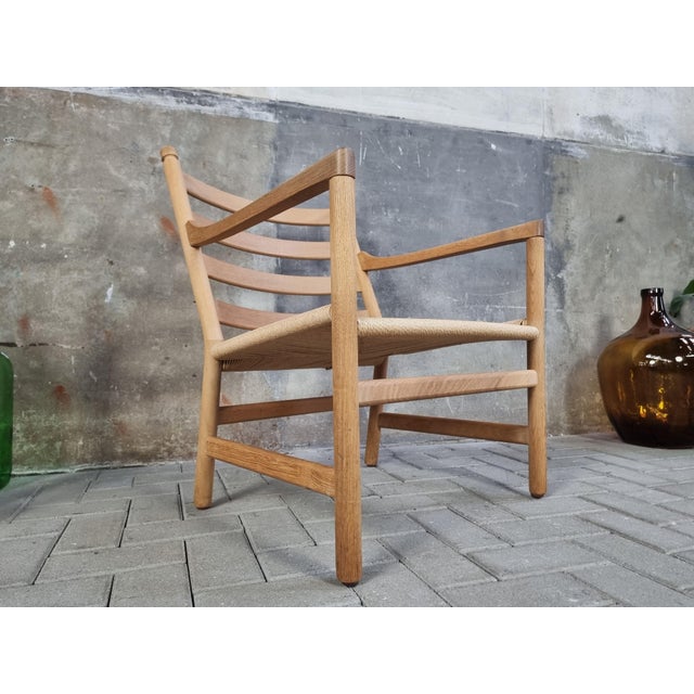 Danish CH44 Easy Chair in Oak by Hans Wegner for Carl Hansen & Søn, 2000s For Sale - Image 13 of 18