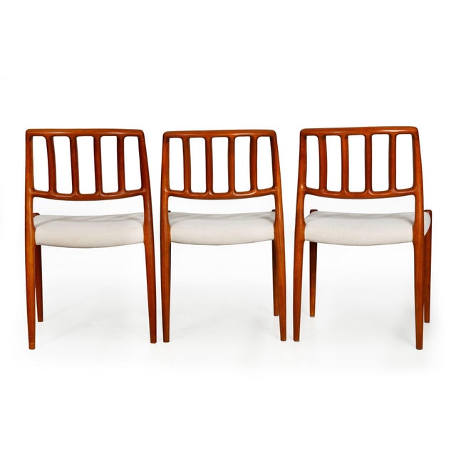 Set of 6 Danish Mid Century Modern Teak Model 83 Niels Moller Dining Chairs For Sale - Image 10 of 18