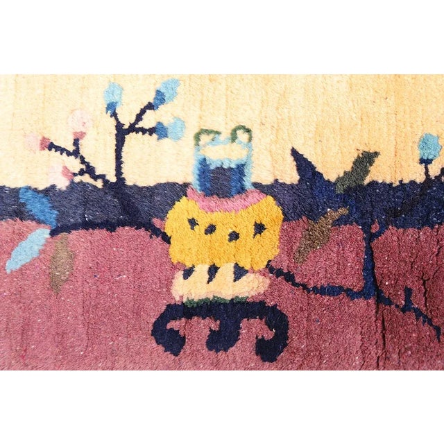 2'x4' Vintage Art Deco Rug | Small Beige & Mauve Floral For Sale - Image 9 of 9