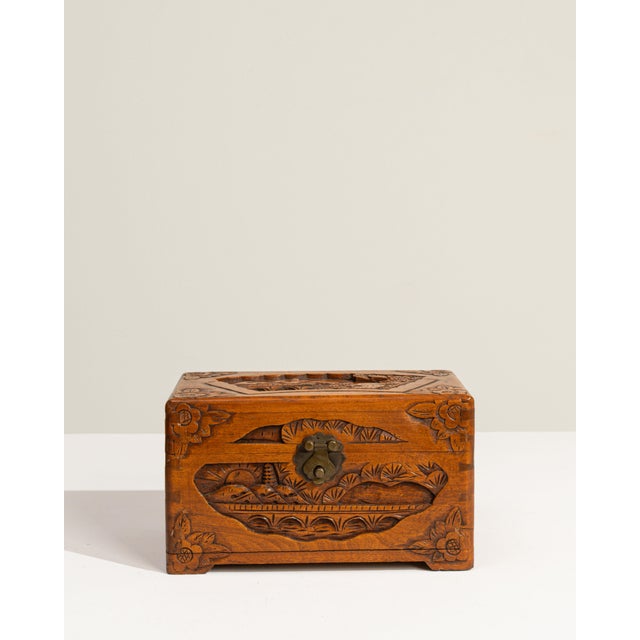 Mid 20th Century Japan Amber Wood Box For Sale - Image 4 of 18