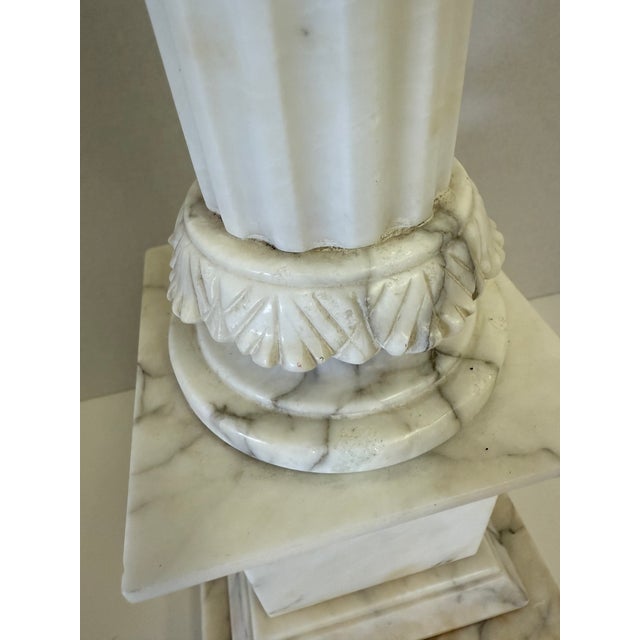 1940s 1940s Neoclassical Natural Italian Marble Column Lamp For Sale - Image 5 of 13
