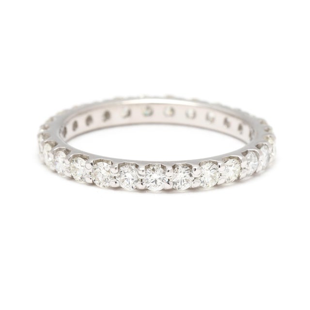 Modern 0.75ctw Diamond Band Ring, 14k White Gold, Ring Size 5.25, Stackable For Sale - Image 3 of 7