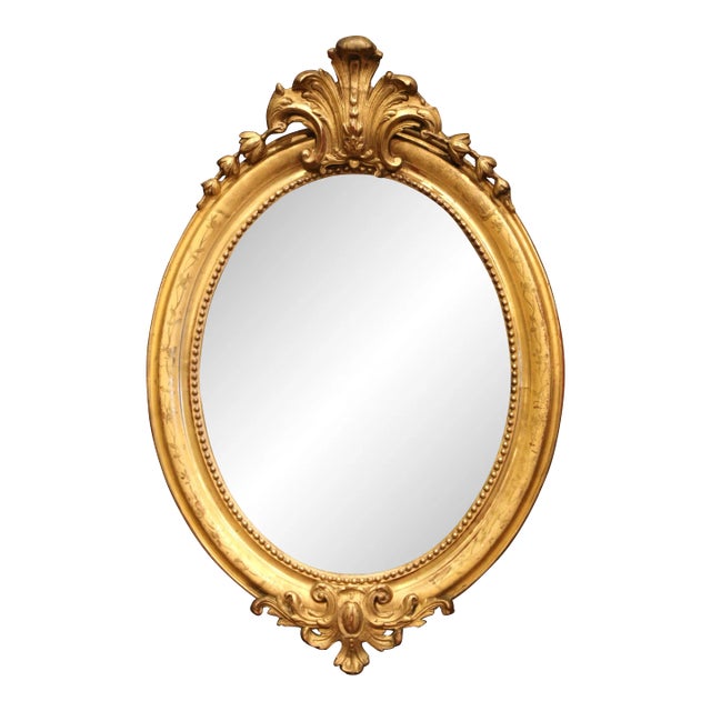 19th Century French Louis XV Oval Giltwood Mirror With Shell Decor For Sale