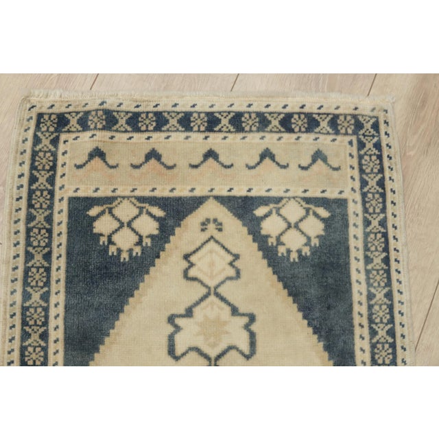 1980s Turkish Blue Handmade Oushak Rug For Sale - Image 4 of 8