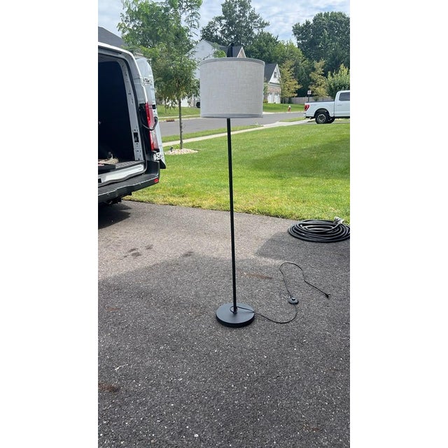 Modern Black Metal Arc Floor Lamp With Linen Drum Shade For Sale - Image 4 of 5