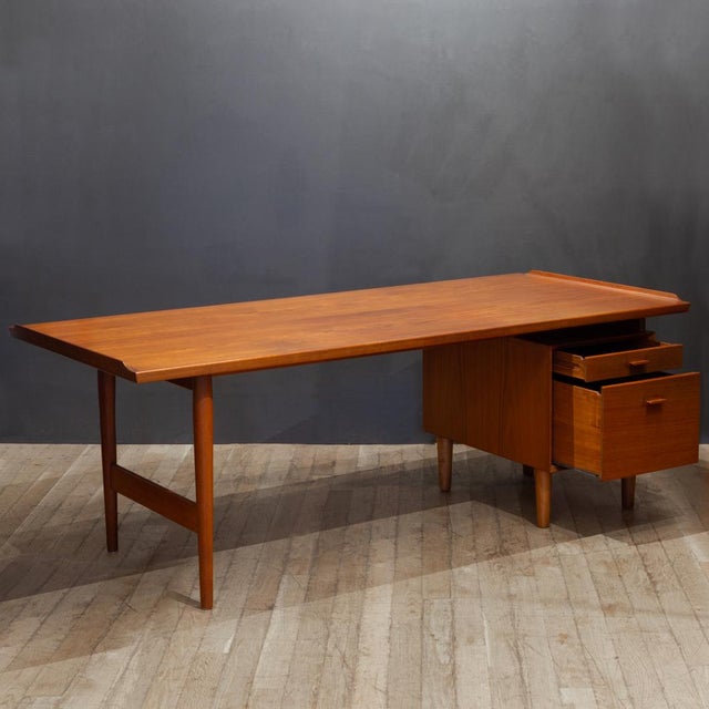Mid-Century Modern Mid-Century Arne Vodder for Sibast Model 209 Executive Desk c.1955 For Sale - Image 3 of 17