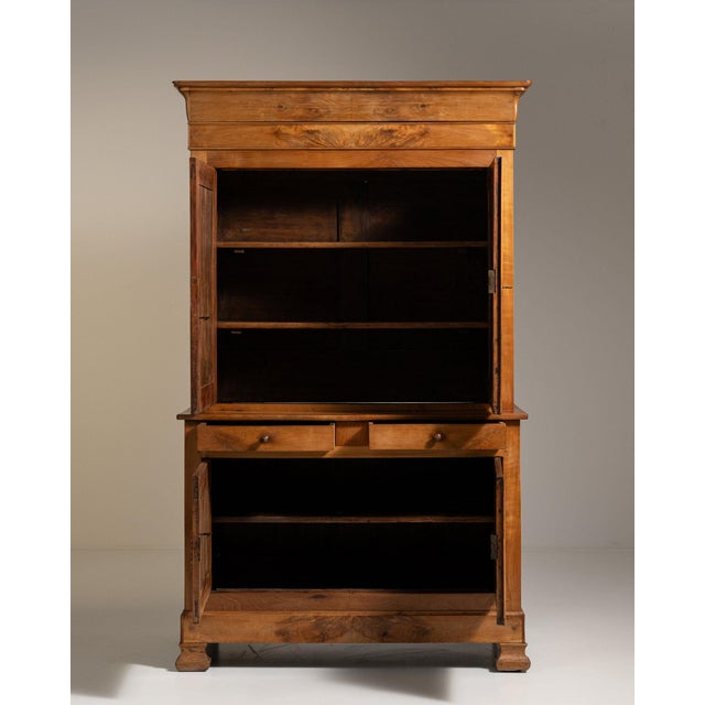 French Provincial 19th Century France Warm Honey Oak Carved Oak Two-Part Cabinet For Sale - Image 3 of 11