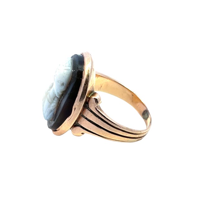 Modern 14k Rose Gold Antique Cameo Ring, Size 3.5 For Sale - Image 3 of 4