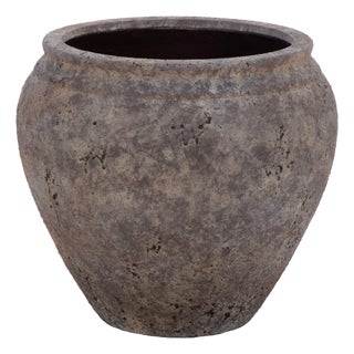Ramsey Large Planter Pot, Antique Brown For Sale