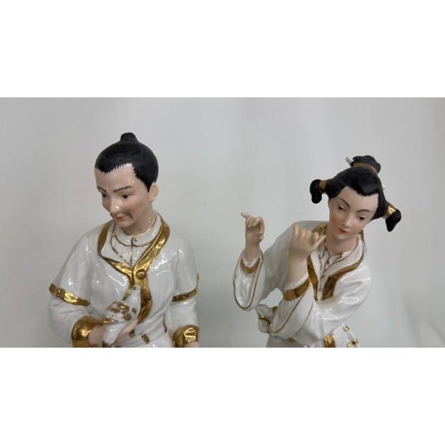 Andrea by Sadek 2 Porcelain Figures 6818 White and Gold Trim Made in Japan 4824b For Sale - Image 11 of 18