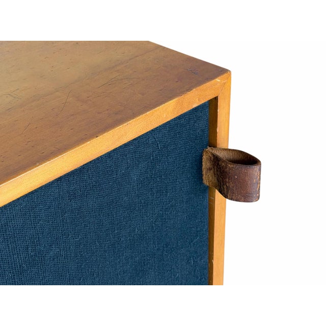 Knoll 1950s Early Florence Knoll Model 116 Maple Credenza - Black Grasscloth Sliding Doors For Sale - Image 4 of 11