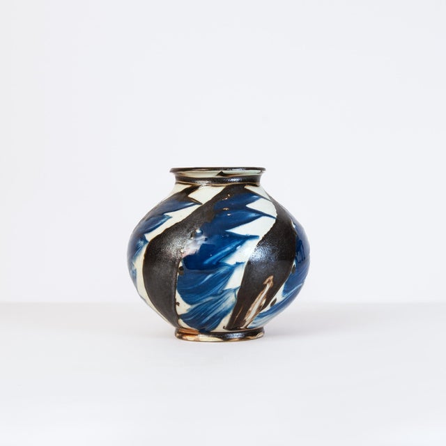 Vase by the Kähler Workshop, 1920s, in Very Good conditions. Designed 1920 to 1949 This piece has an attribution mark, I...