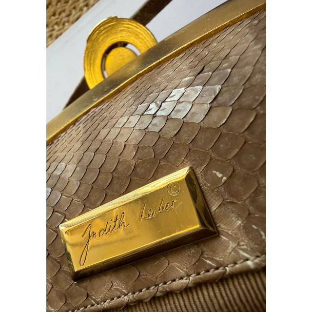 1990s 90s Judith Leiber Pouch Snakeskin Tan Beige Clutch Shoulder Bag Tiger Eye Gemstone Vintage For Sale - Image 5 of 16