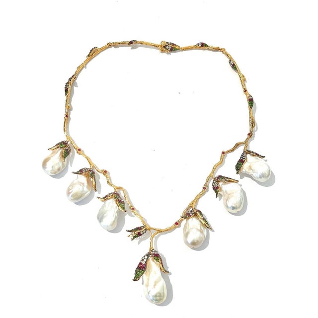 Bochic "Capri" Vintage South Sea Pearl, Ruby & Multi Gem Necklace Set in 18K For Sale In New York - Image 6 of 18