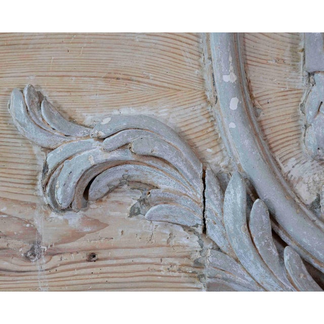 Late 18th Century French Carved Boiserie Panel with Original Paint For Sale In Atlanta - Image 6 of 10