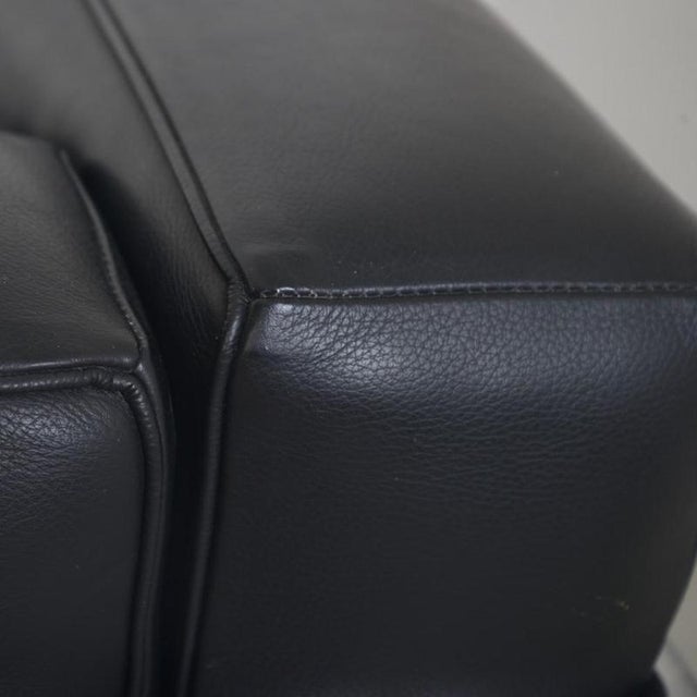 LC2/1 Chair in Black Pelle Leather by Le Corbusier, 2000s For Sale - Image 11 of 18