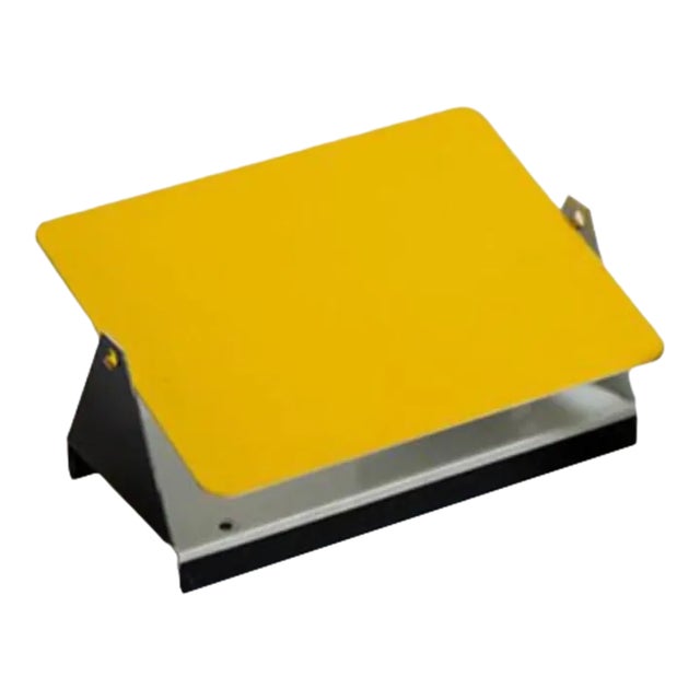 Cp1 Wall Light by Charlotte Perriand, France 1968 | Yellow For Sale