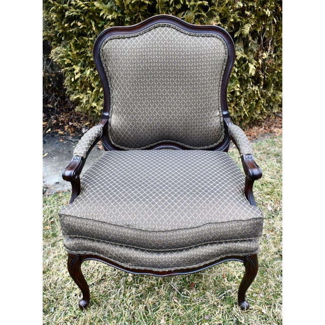 Fairfield Co Wood Armchair Vintage Traditional French Louis XV Parlor Accent For Sale In Philadelphia - Image 6 of 12