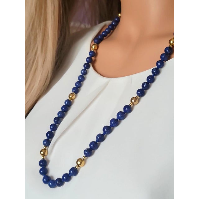 Late 20th Century Vintage 30-Inch Sodalite and 14k Gold Beaded Necklace, Circa 1970s For Sale - Image 5 of 7