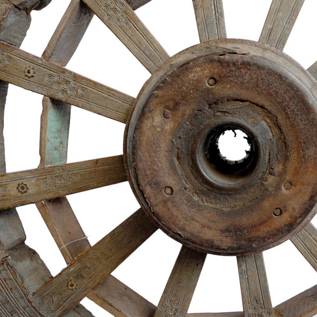Farmhouse Antique Rustic Farmhouse Ox Cart Wheel on Stand For Sale - Image 3 of 4
