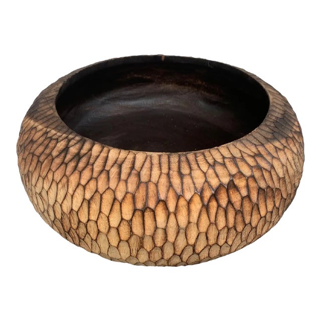 Solid Mango Wood Bowl With Hand-Hewn Detailing and Burnt Detailing For Sale
